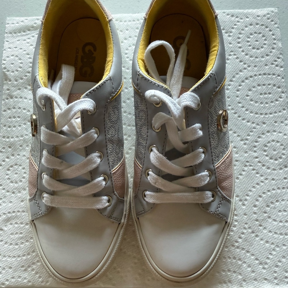 G by Guess White and Pink Casual Sneakers